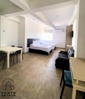 Porth Arthur Apt. 202